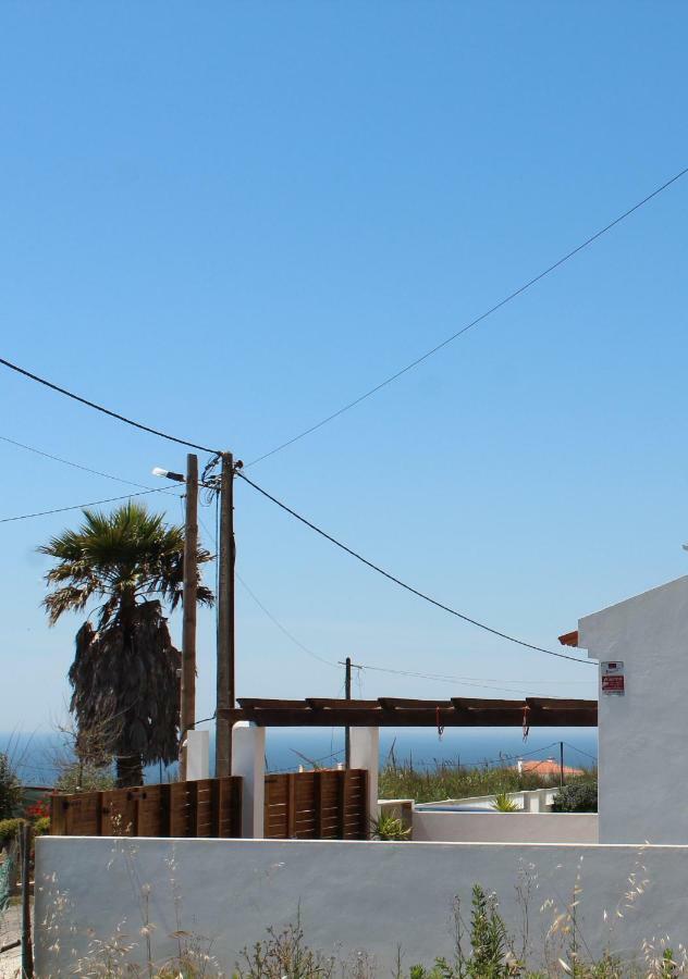 Number 10 Beach House AldeiAldeia dos Cunhados Exterior foto